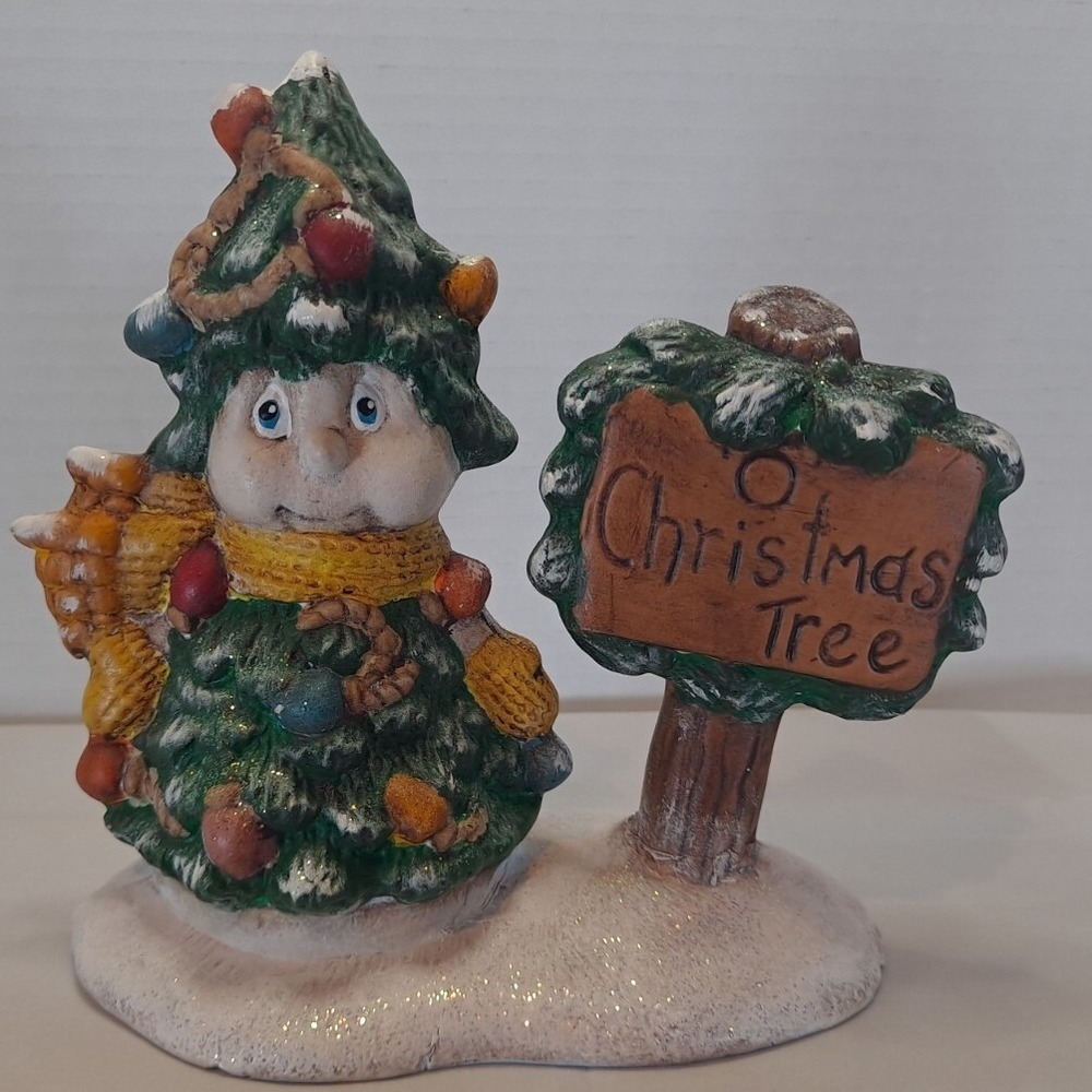 Hand Painted Snowman As A Christmas Tree O Christmas Tree Ceramic Figure‎